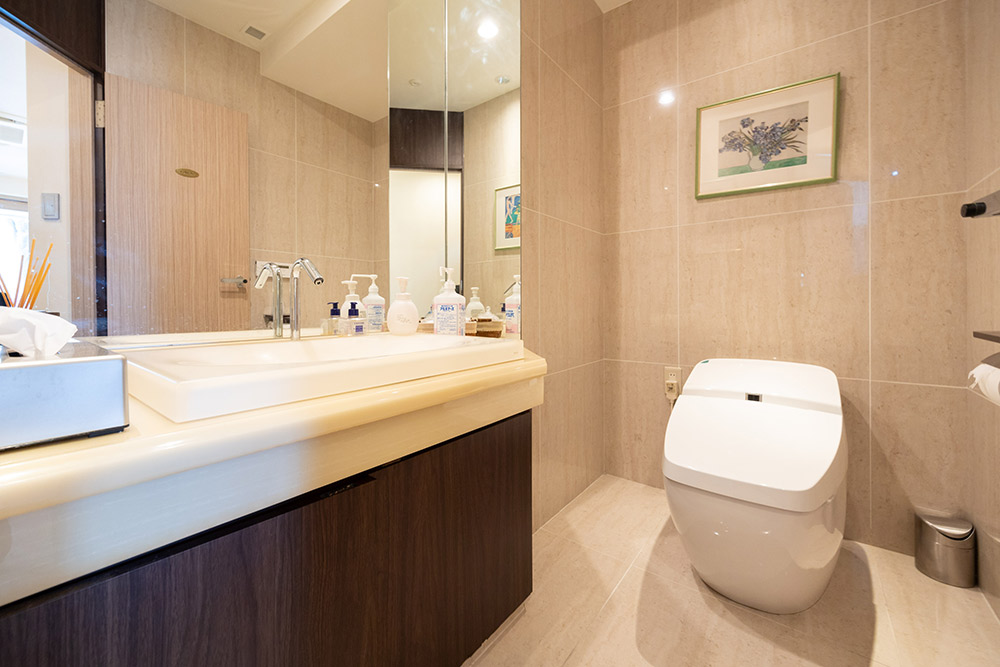 パウダールーム